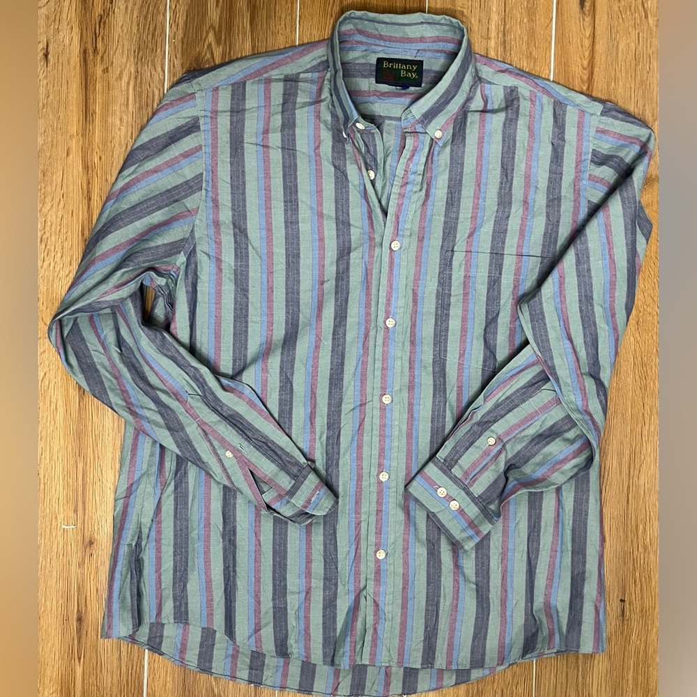 Vintage 90s Brittany Bay Men’s Long Sleeve Button Up Medium/Large blue purple